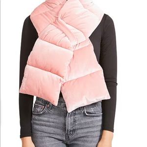 Steve Madden - Matching velour felt puffer scarf and mittens